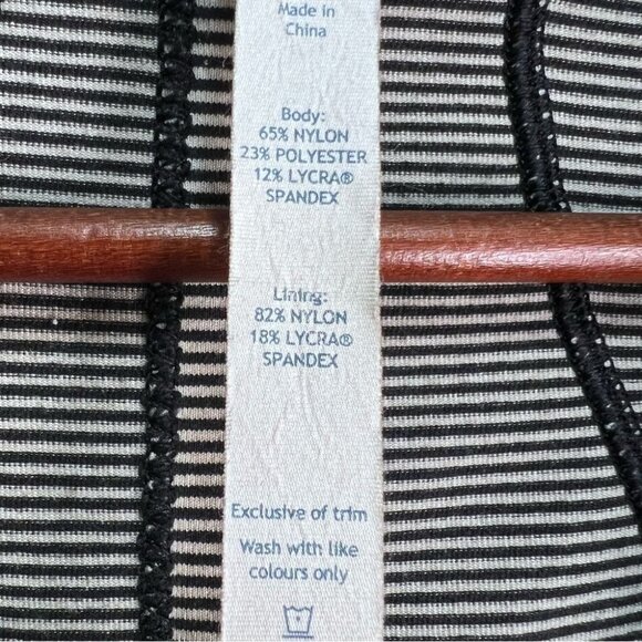 Lululemon Forme Striped Jacket Full Zip Size 6 Activewear Sporty - Picture 13 of 15